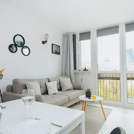 Shortstaypoland Pereca Apartment *